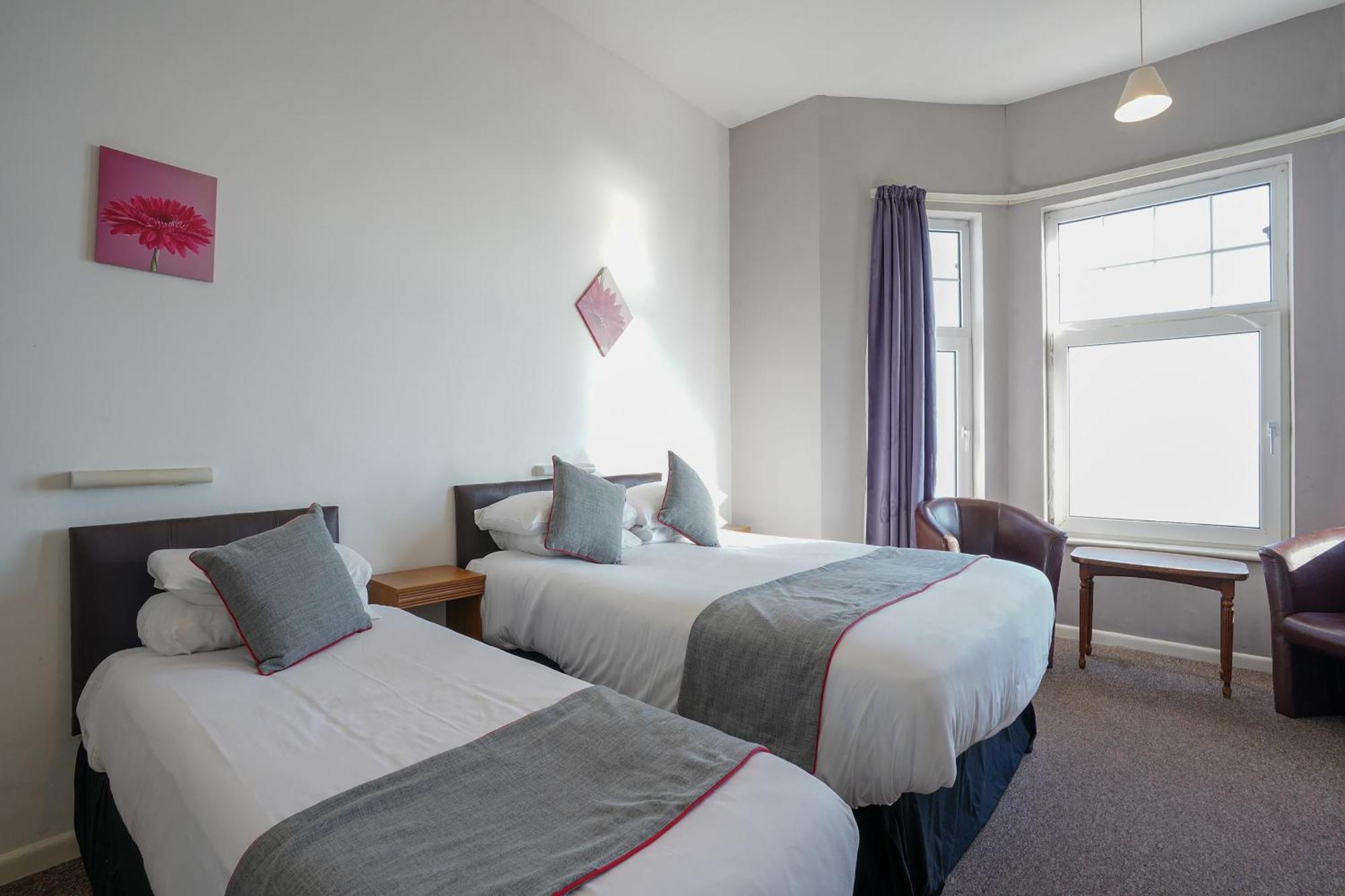 Oyo Shanklin Beach Hotel Luaran gambar