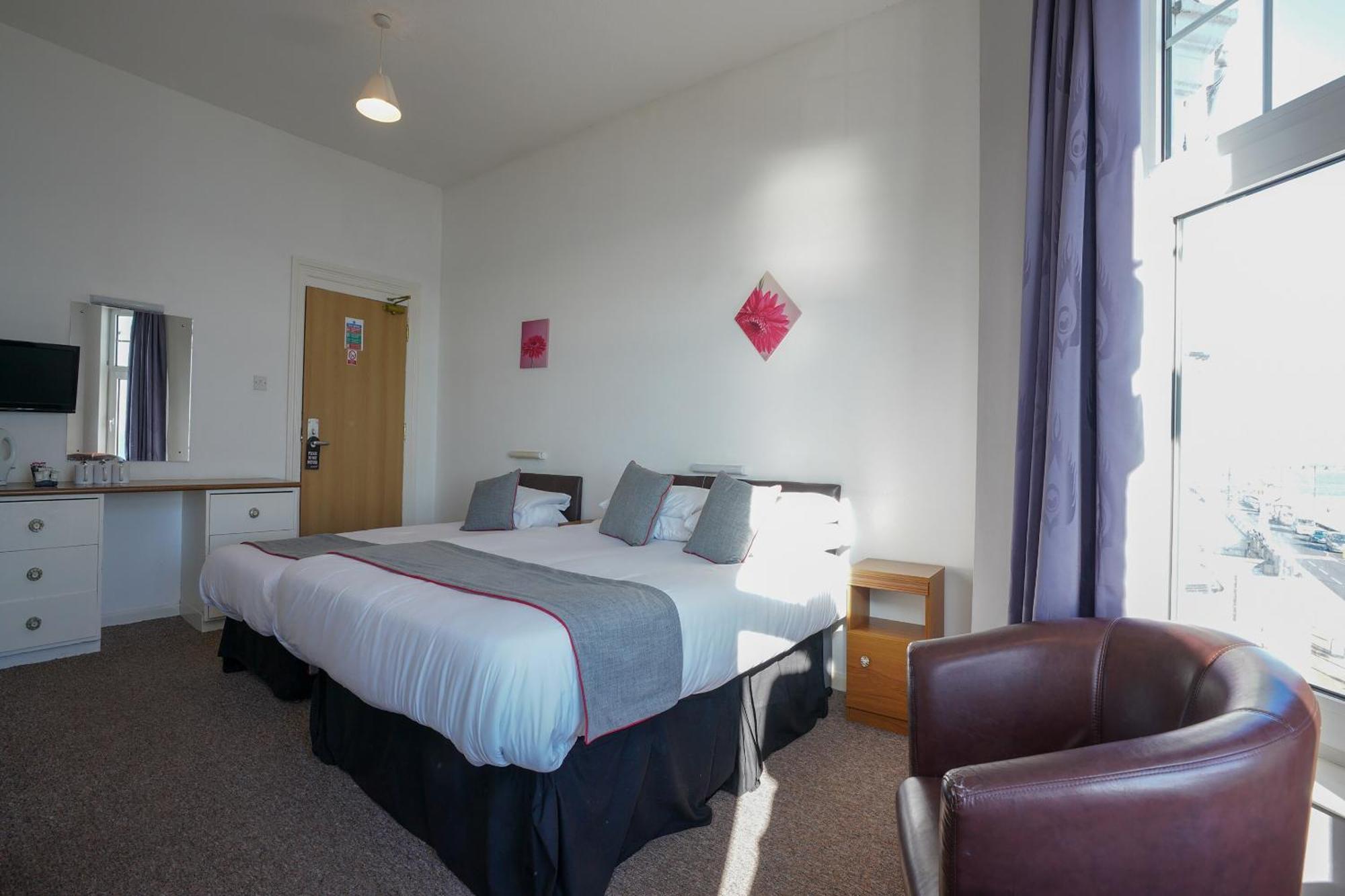 Oyo Shanklin Beach Hotel Luaran gambar