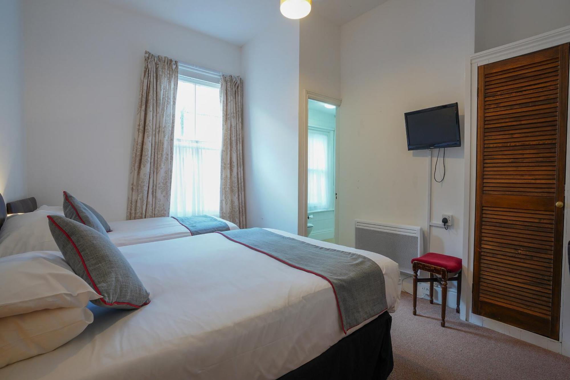 Oyo Shanklin Beach Hotel Luaran gambar